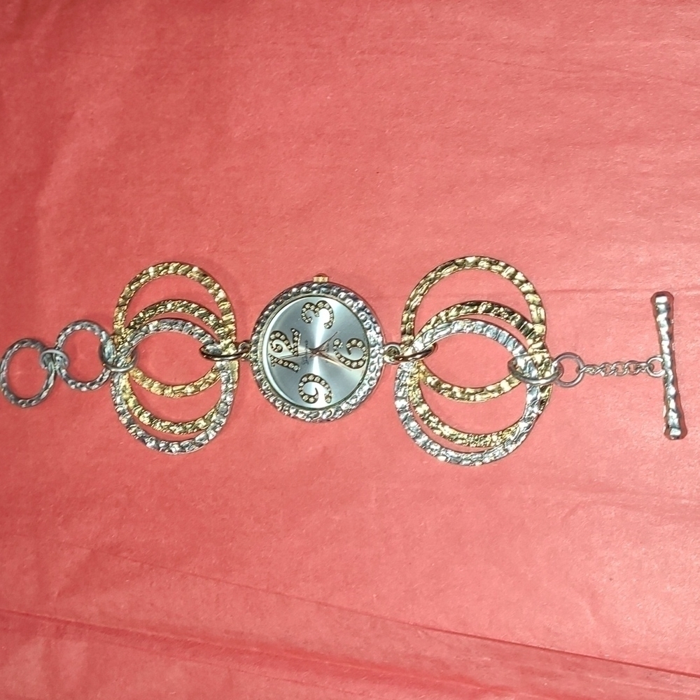 Geneva Platinum NO. 9031 LC Watch